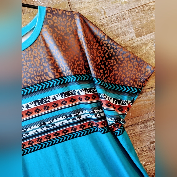 Sunshine and Rodeos Aztec/Turquoise Western Tee - Picture 5 of 14